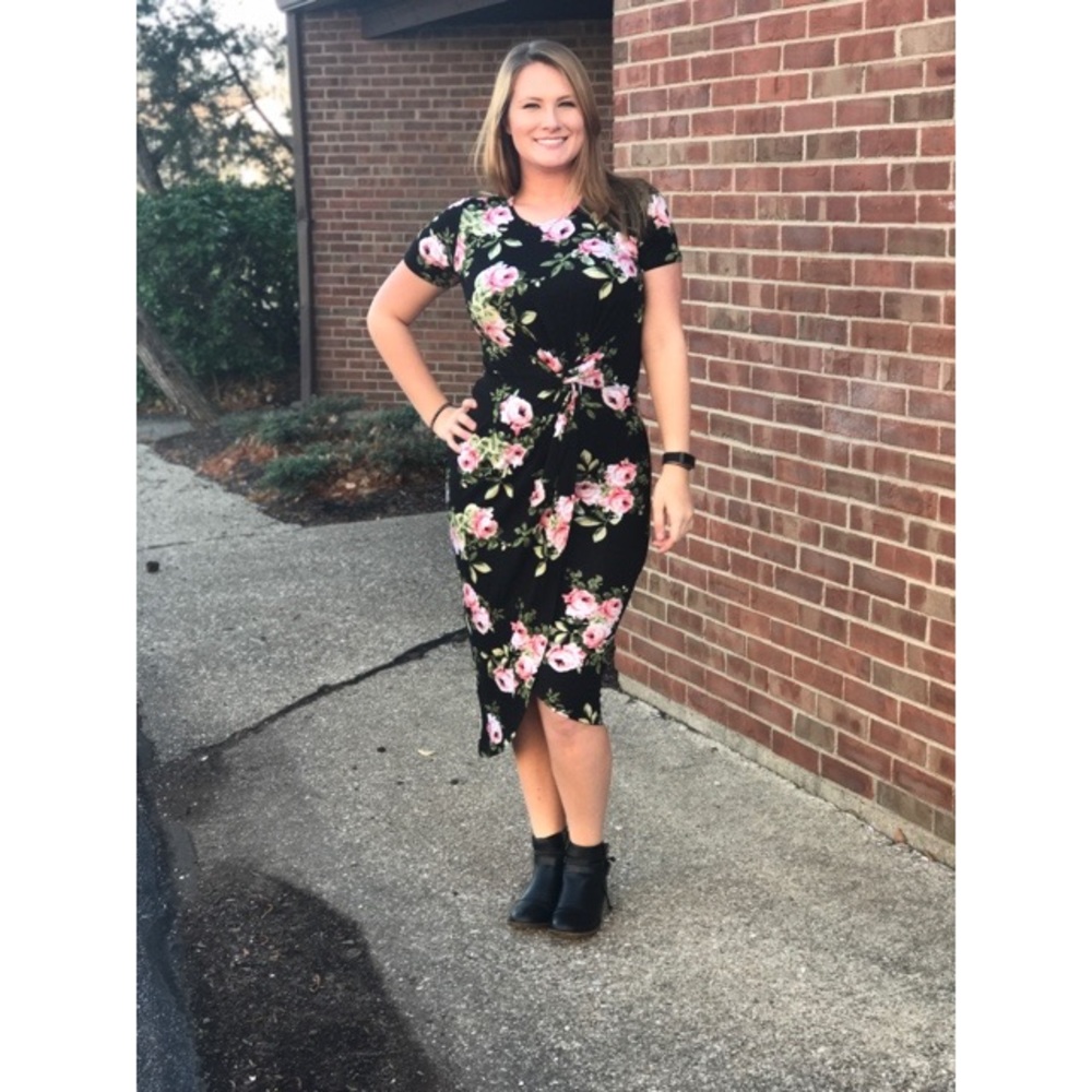 Black Floral Midi Dress - Picture 2 of 4